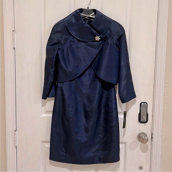 Tahari ASL Women's Wrap Jacket & Dress Suit Set - Picture 2 of 5